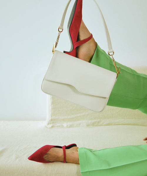 Philippa 2 White